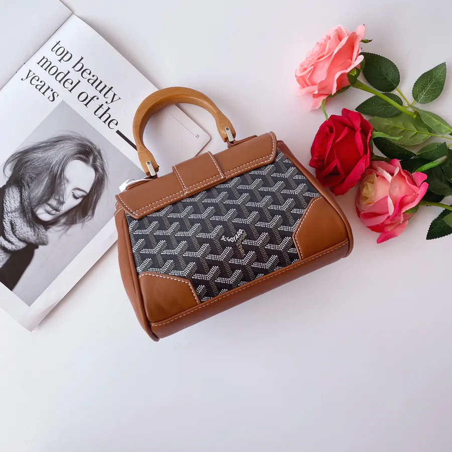 Goyard Mini Saigon Bag Elegant and Refined