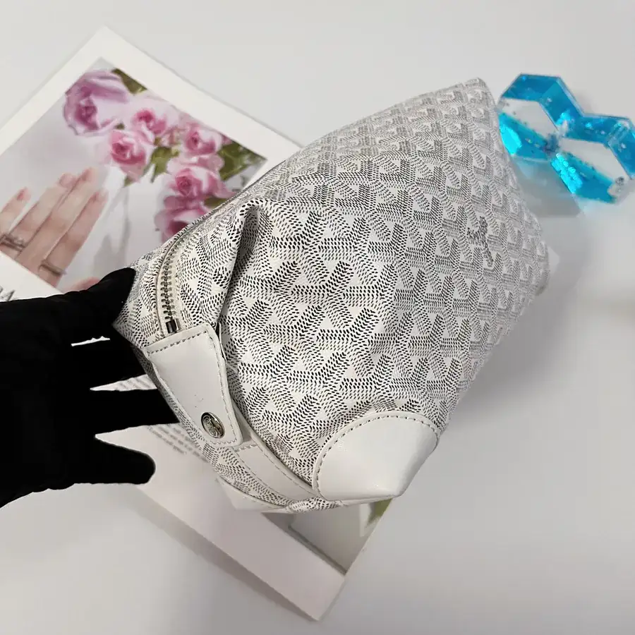 Boeing Travel Cosmetic Bag (25 cm) Elegant and Unique