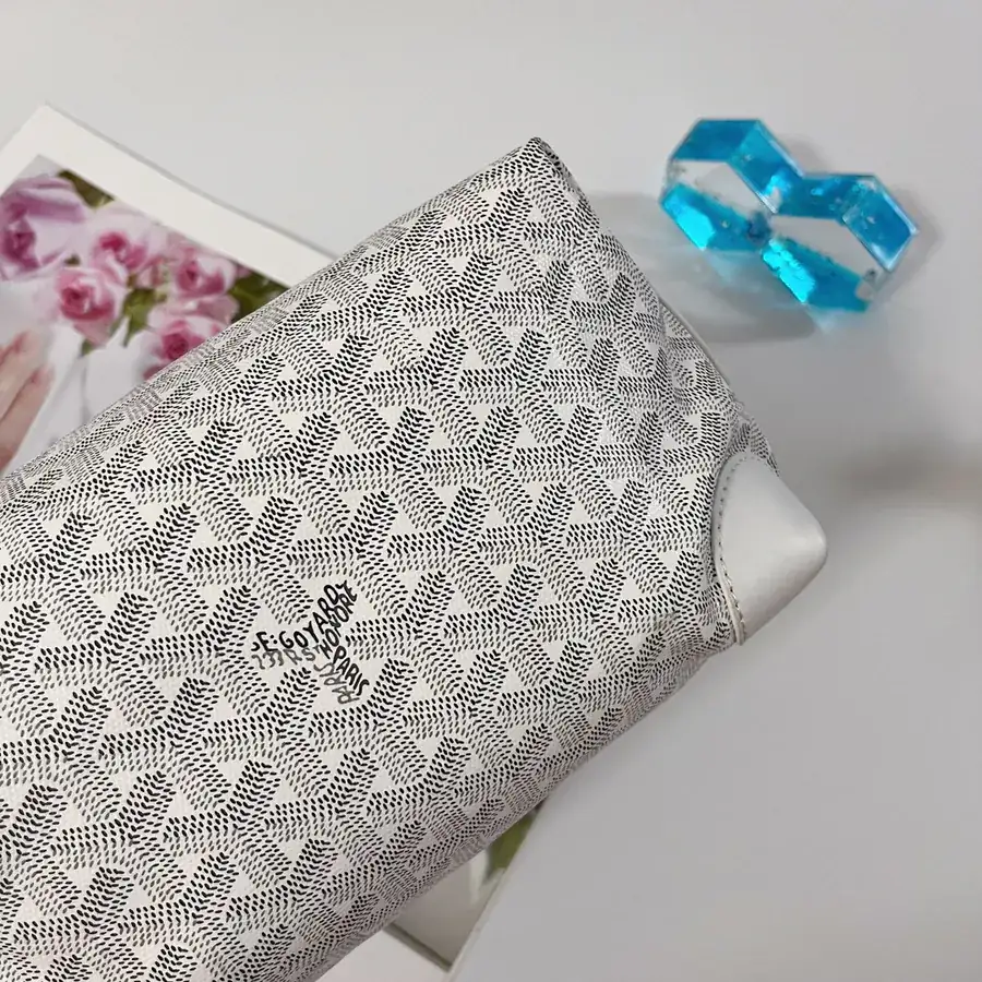 Boeing Travel Cosmetic Bag (25 cm) Elegant and Unique