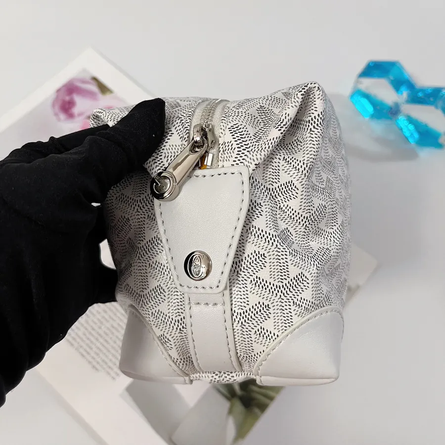Boeing Travel Cosmetic Bag (25 cm) Elegant and Unique