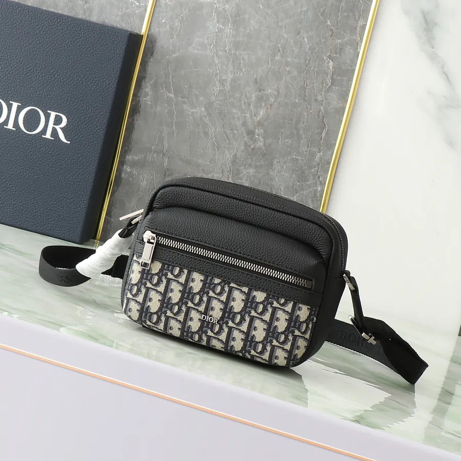 Rider 2.0 Zip Messenger Bag Mini Size