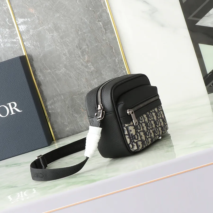 Rider 2.0 Zip Messenger Bag Mini Size