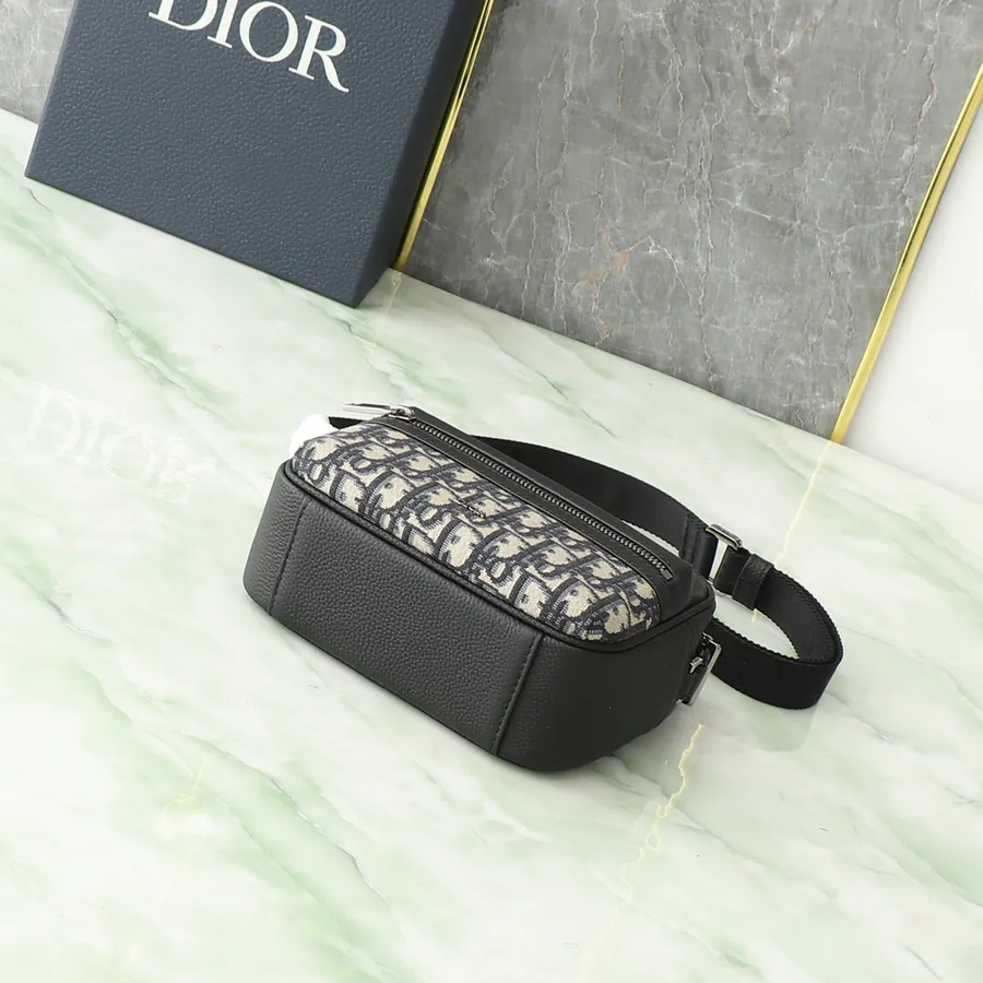 Rider 2.0 Zip Messenger Bag Mini Size