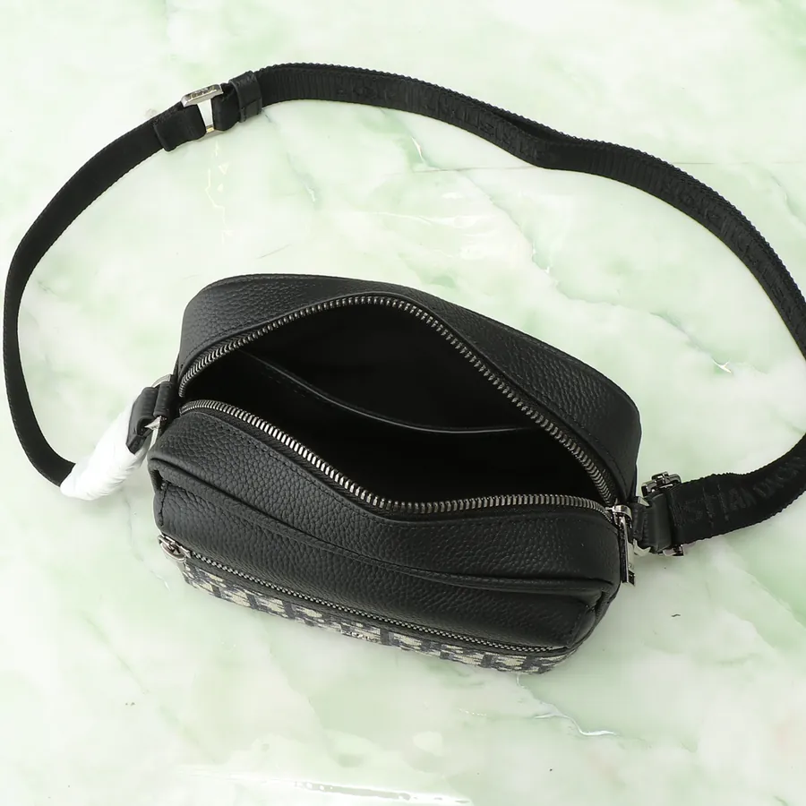 Rider 2.0 Zip Messenger Bag Mini Size