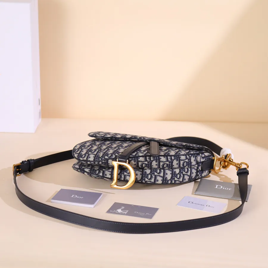 CD Saddle Classic Saddle Bag with Adjustable Strap