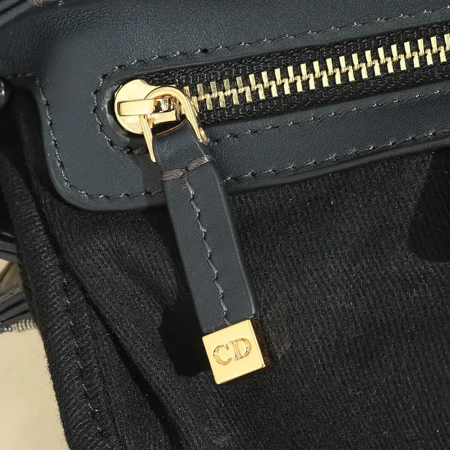 Signature Series Bucket Bag in Black Calfskin