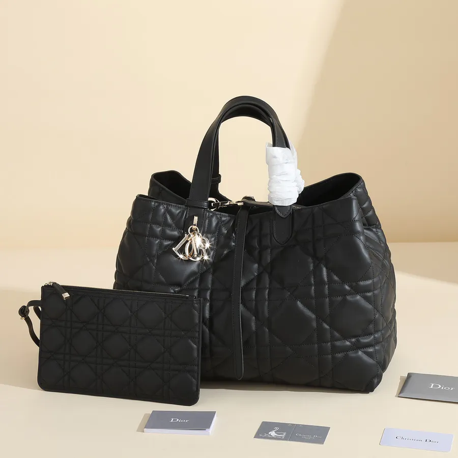 Toujours Large Handbag with Adjustable Strap