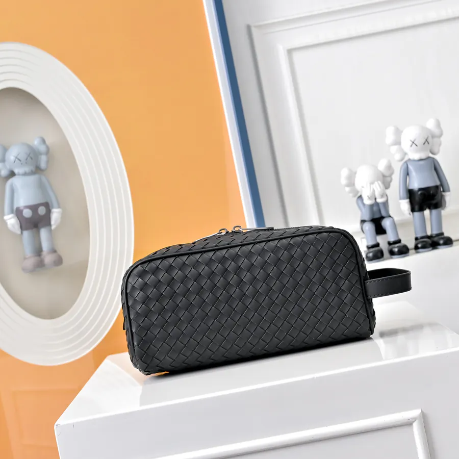 Bottega Veneta Upgraded化妆包