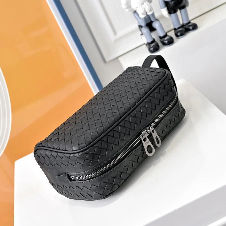 Bottega Veneta Upgraded化妆包