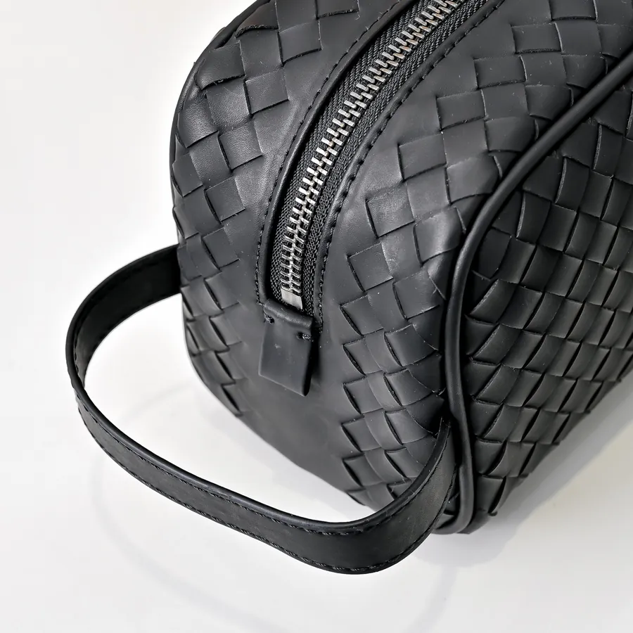 Bottega Veneta Upgraded化妆包
