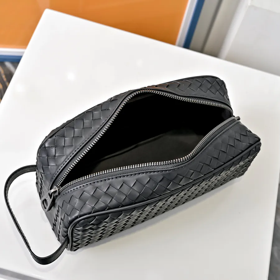 Bottega Veneta Upgraded化妆包