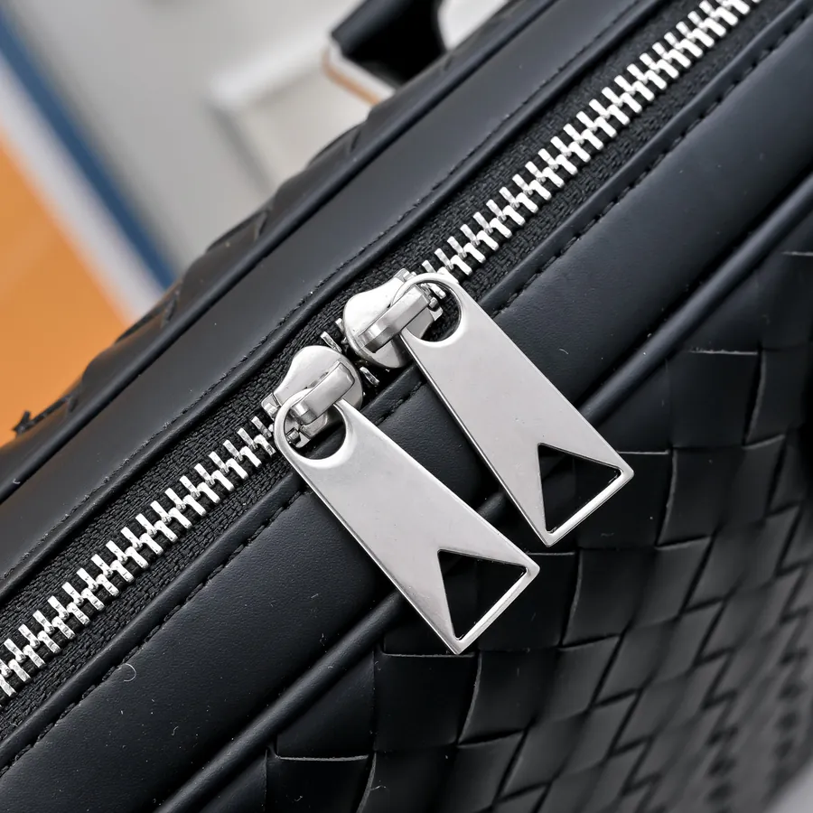 Bottega Veneta Latest Briefcase with Upgraded Design