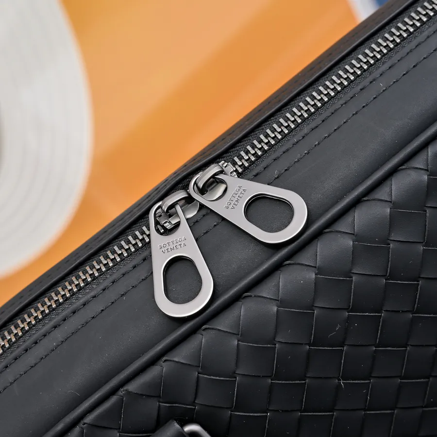 Bottega Veneta Latest Briefcase with Premium Leather