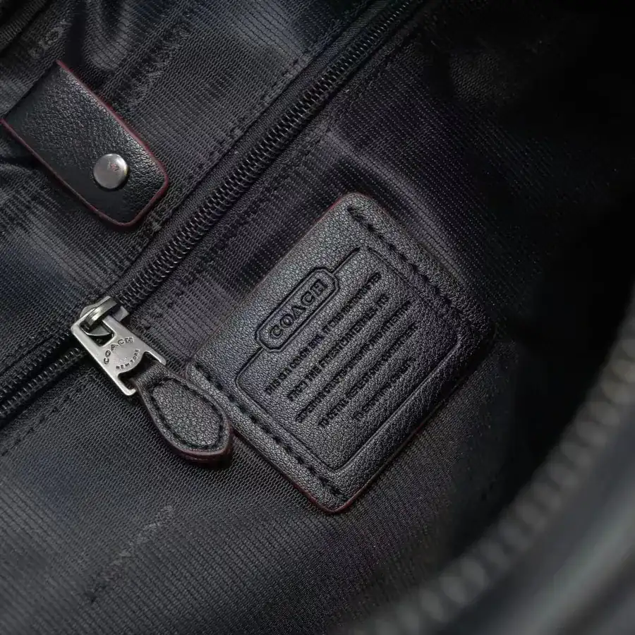 New 250 Celine Traditional Unique Single Zip Business Bag for Men