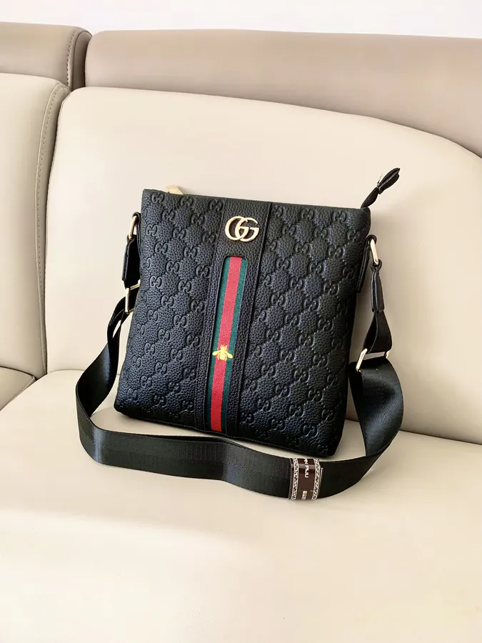 Gucci Men's Premium Handbag Original Leather