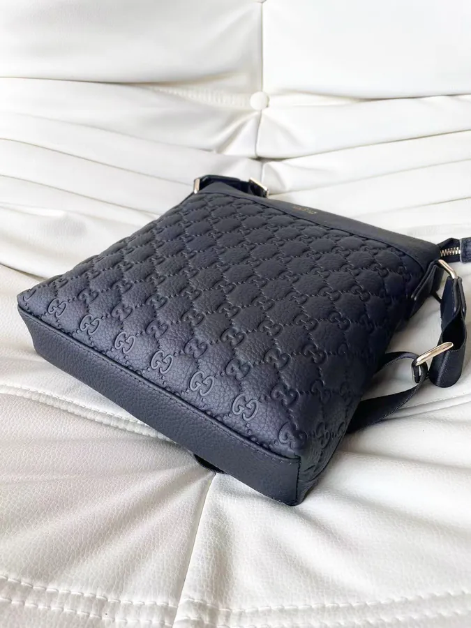 Gucci Men's Premium Handbag Original Leather, Classic Style
