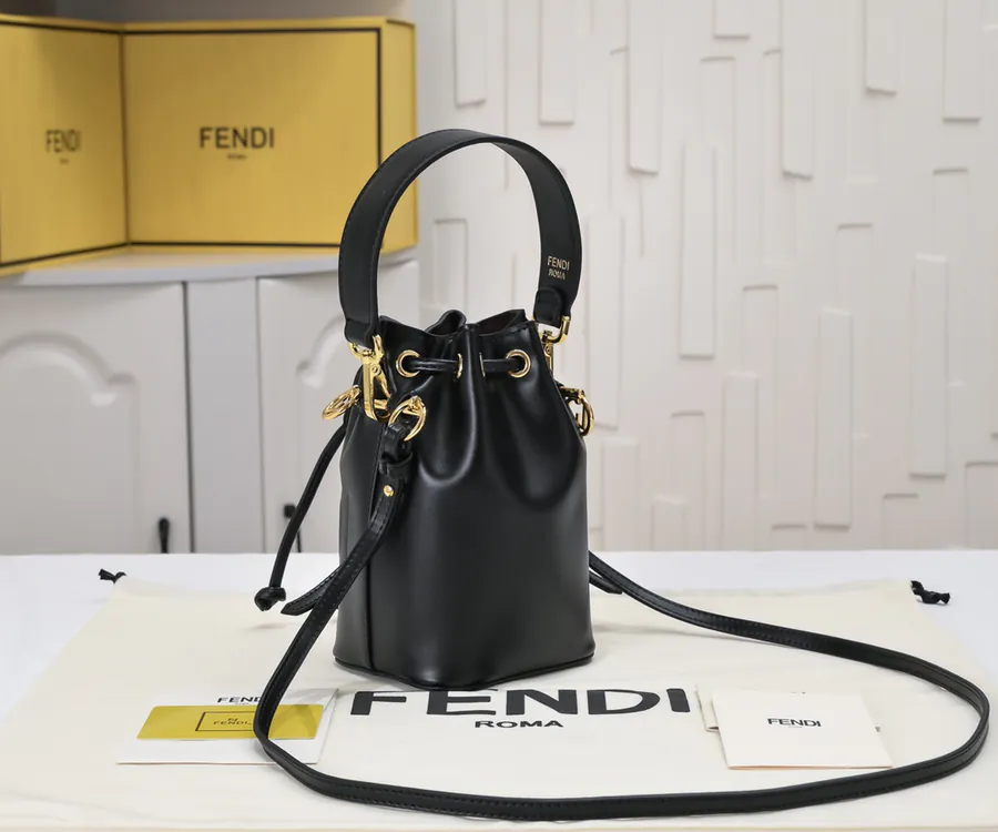 FEND1 Mon Tresor Bucket Bag
