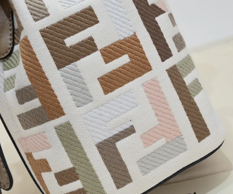 Fendi Mini Bucket Bag Stylish and Spacious