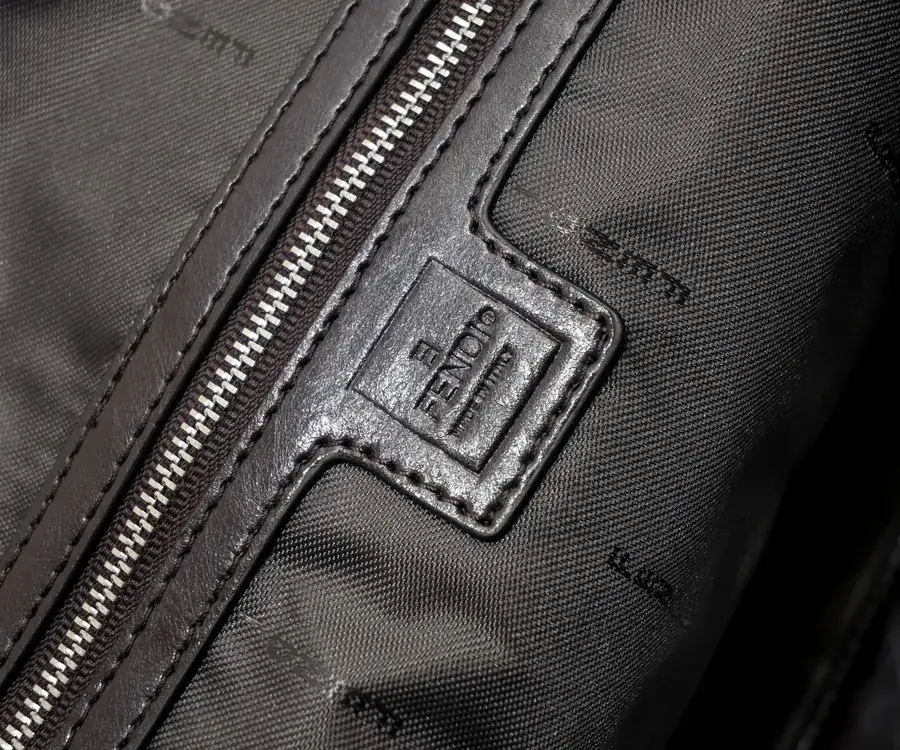 FEND1 Vintage Monogram Shopping Bag