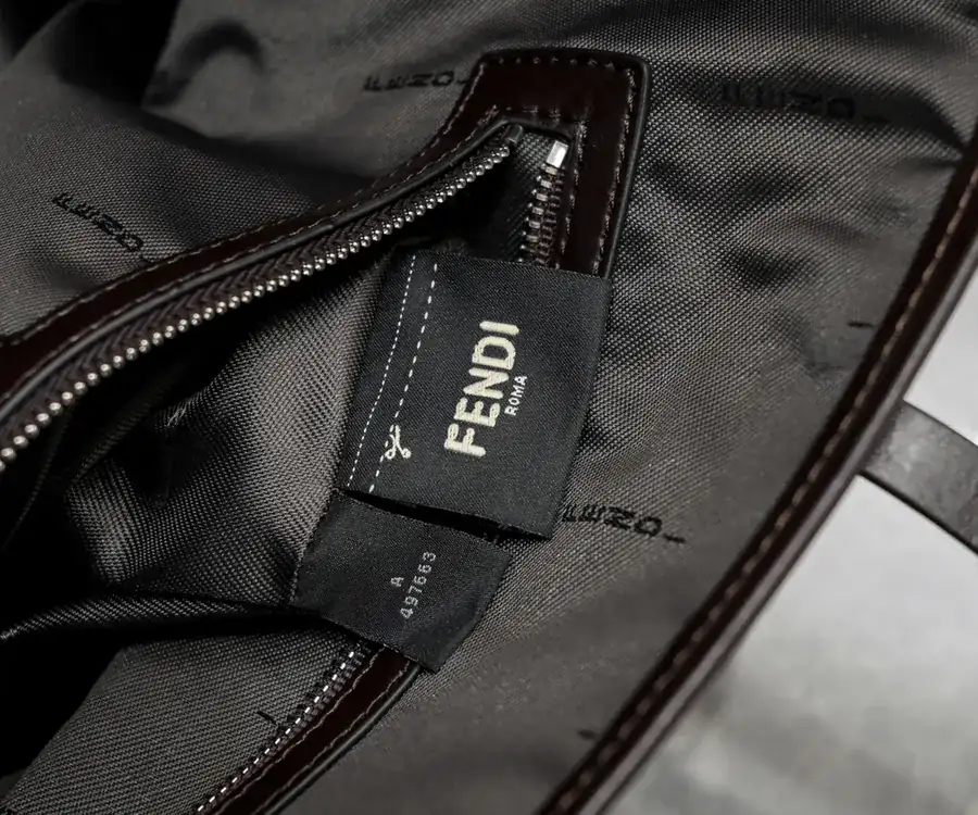 FEND1 Vintage Monogram Shopping Bag