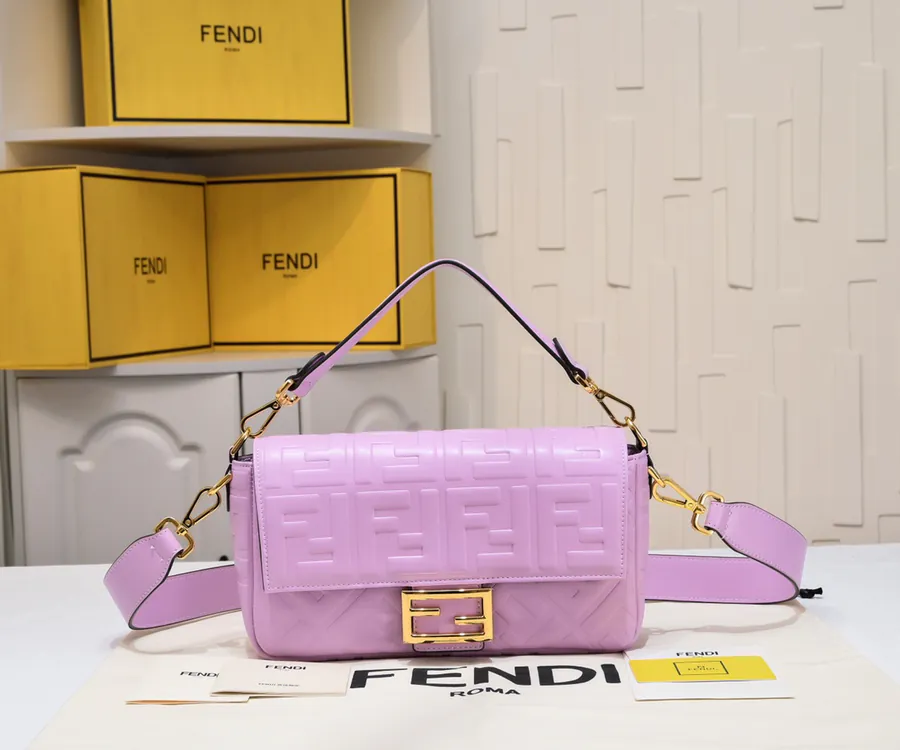 F家19 Baguette Series Flip Cover Crossbody Tote