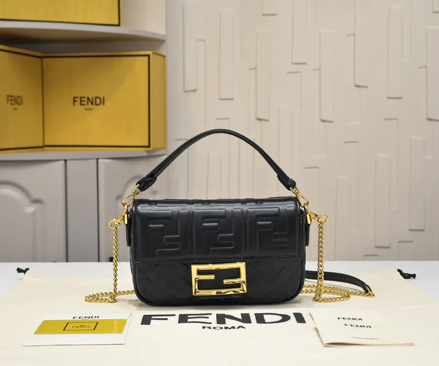 F Family 19 Baguette Series Handbag