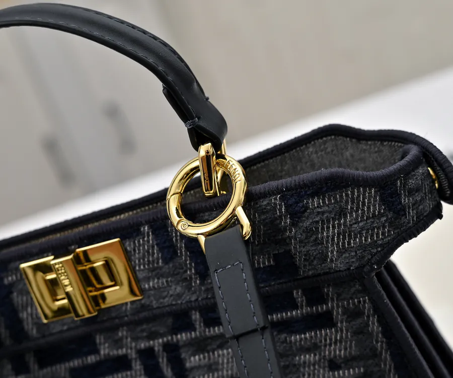 Fendi Peekaboo Handbag Classic Design, Signature Twist Lock