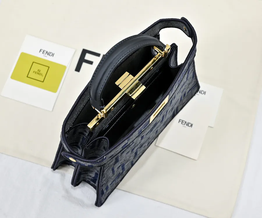 Fendi Peekaboo Handbag Classic Design, Signature Twist Lock