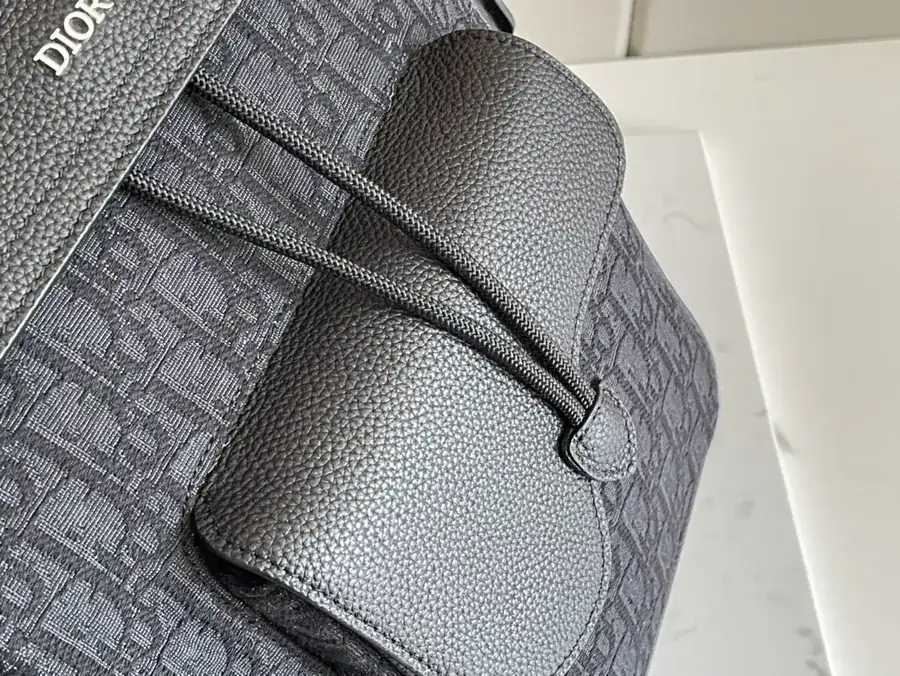 DIOR Saddle Shoulder Bag with Oblique Print and Grained Calfskin Details