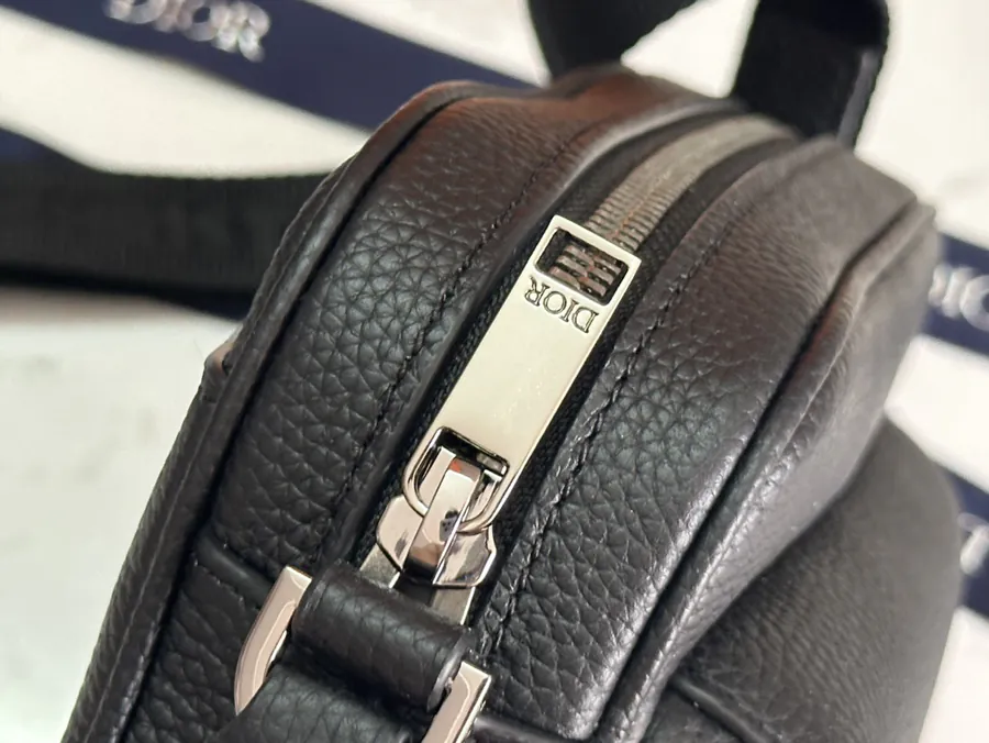 Rider 2.0 Zip Messenger Bag Mini Size