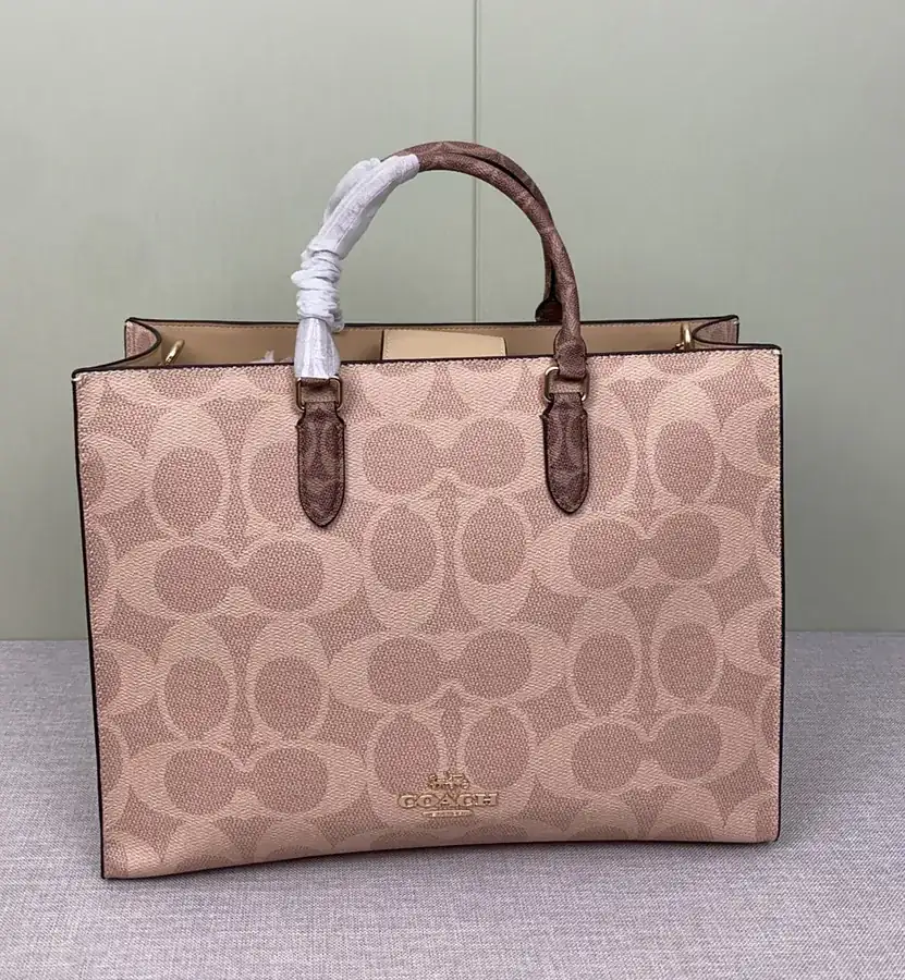 Maggie Tote by CY677 Sleek Design, Versatile Style