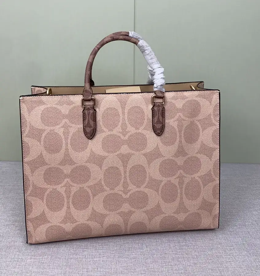 Maggie Tote by CY677 Sleek Design, Versatile Style