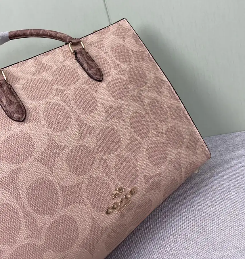 Maggie Tote by CY677 Sleek Design, Versatile Style
