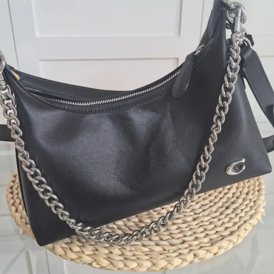 COACH JULIET 25 Shoulder Bag Minimalist Elegance