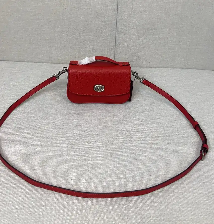 Coach New Classic Postman Bag in Grained Calfskin