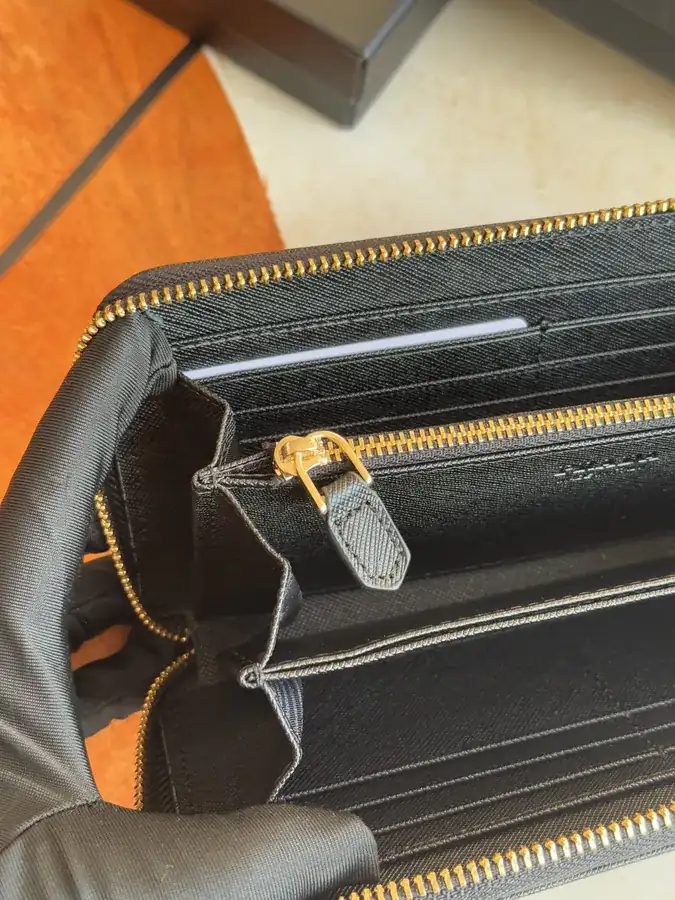 Classic Single Zip Wallet in Blue ZP Development, Italian Cross Grain Calfskin