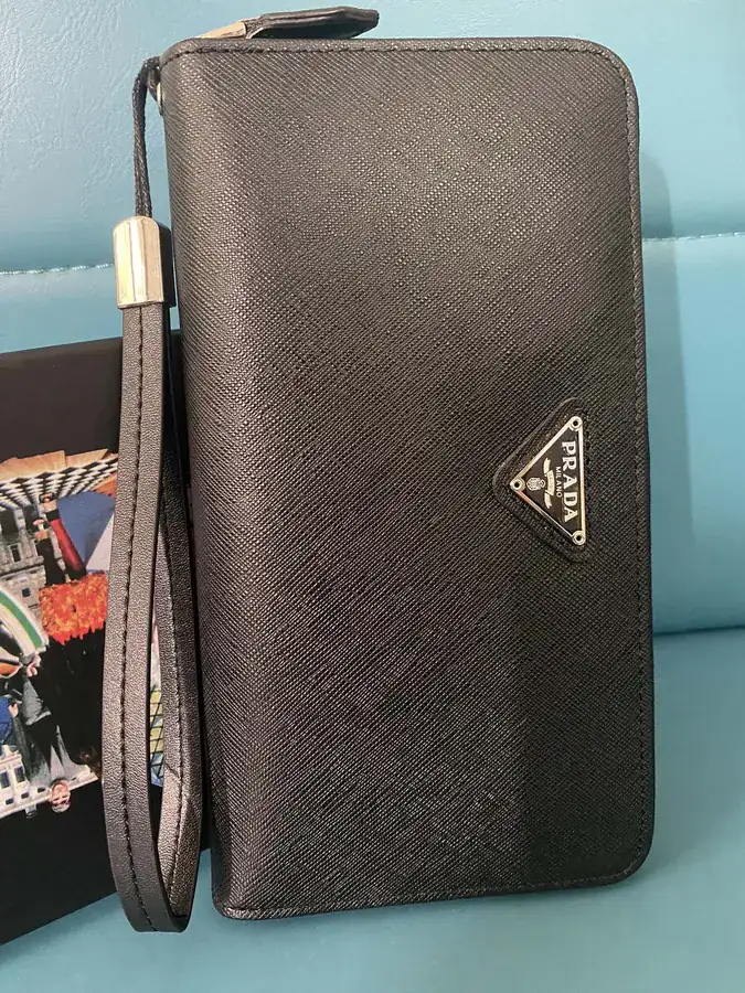 Classic Large Zip Wallet ZP Development, Grained Calfskin, Black