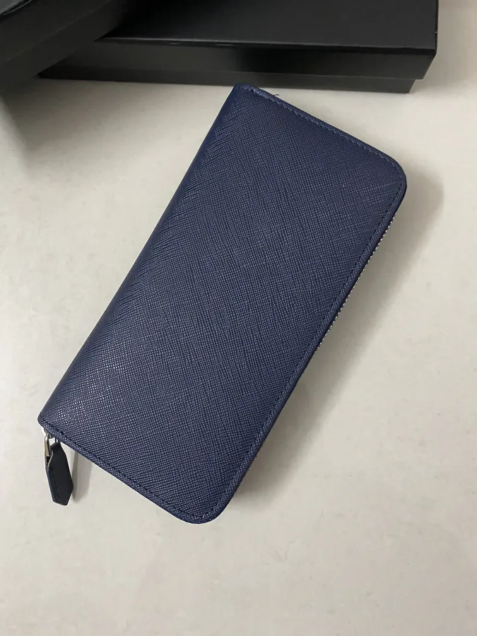 Classic Single Zip Wallet in Blue Italian Cross Grain Calfskin