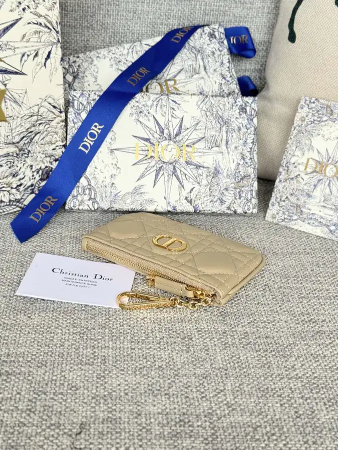 Caro Key Clip Wallet 2024 Spring Summer Collection