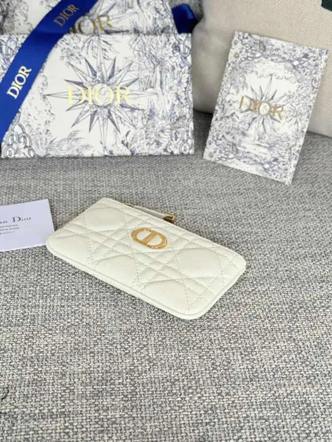2024 Spring Caro Key Clip Wallet Elegant and Practical