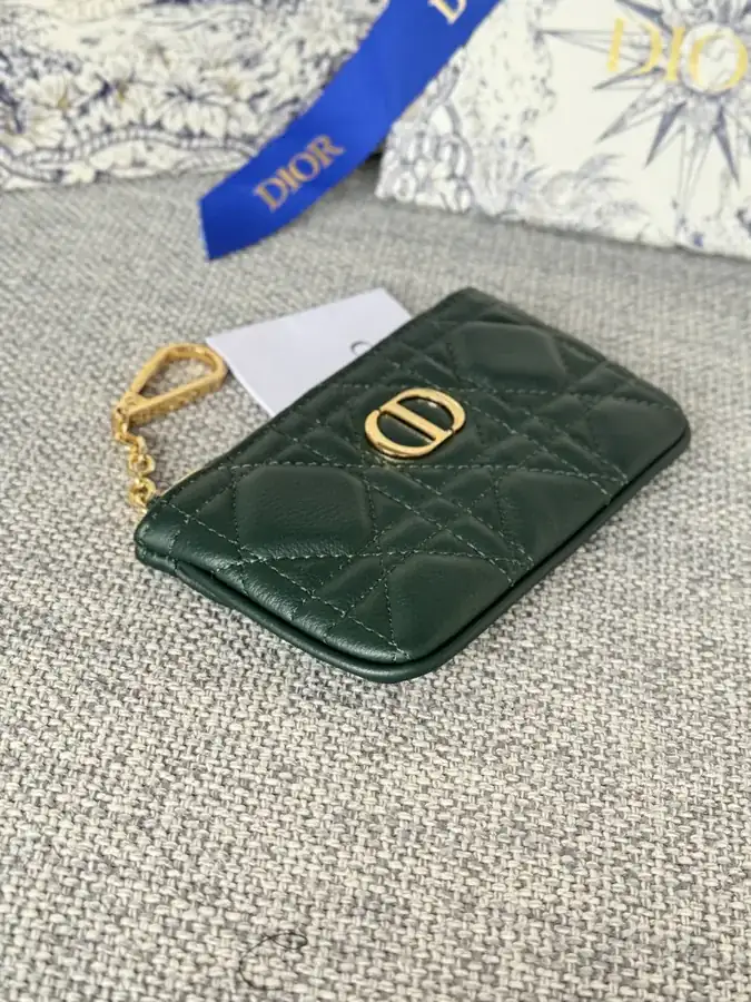 2024 Caro Key Clip Wallet Elegant and Practical