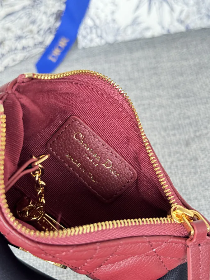 2024 Caro Key Clip Wallet Elegant and Practical