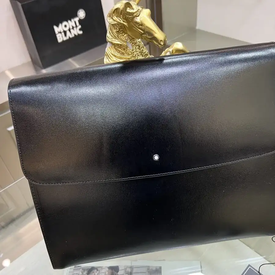 MONTBLANC 6610 7 Handbag Vintage Style, Premium Leather