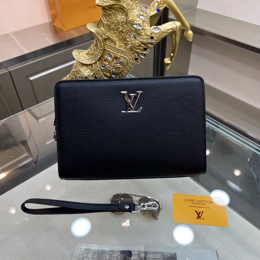 LOUIS VUITTON New Handbag Elegant Design with Premium Material