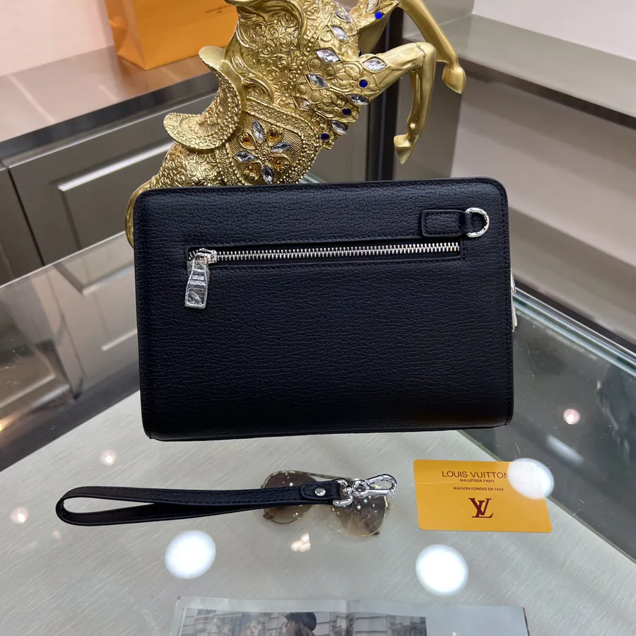 LOUIS VUITTON New Handbag Elegant Design with Premium Material