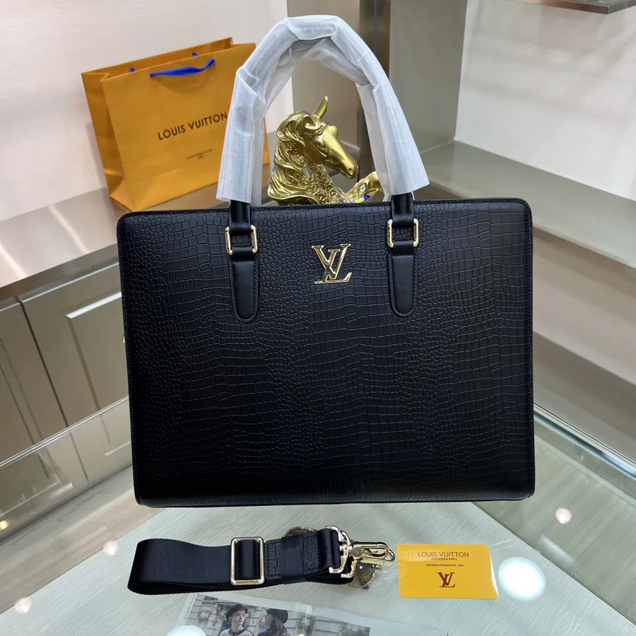 LOUIS VUITTON New Briefcase Classic Design, Premium Quality
