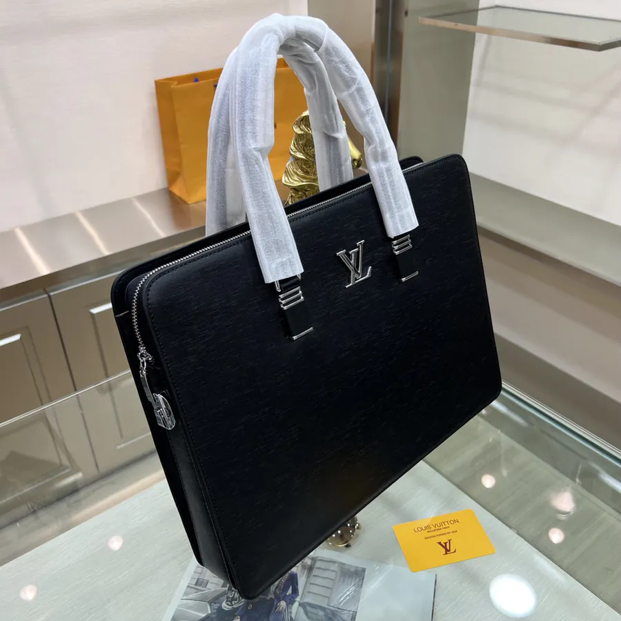 LOUIS VUITTON New Briefcase Classic Design, Premium Quality