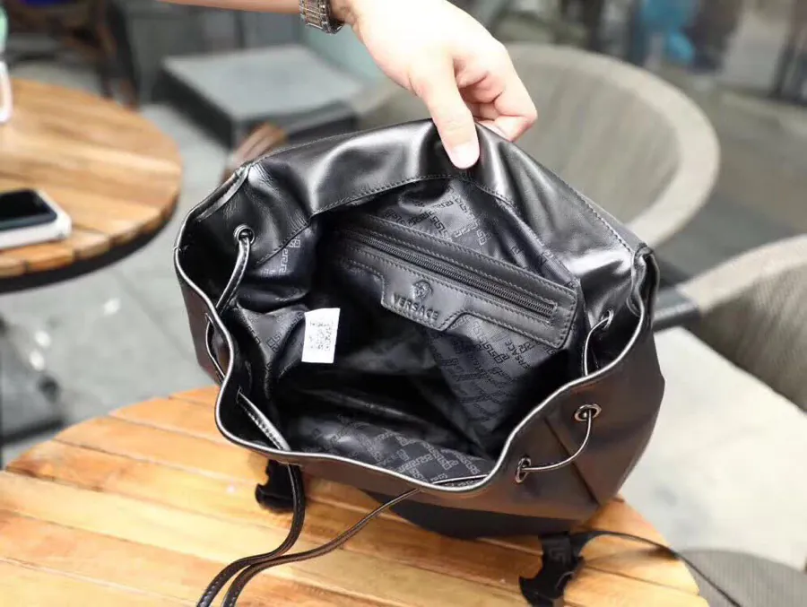 689 1 Black Buckle Satchel Baroque Style