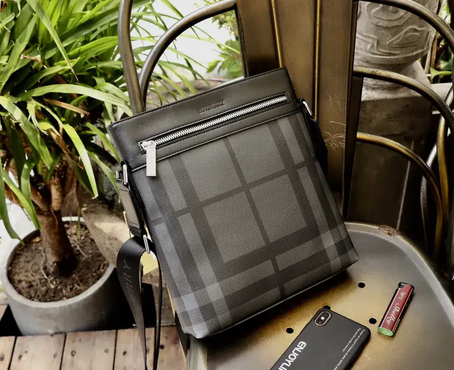 Burberry Exclusive New Handbag