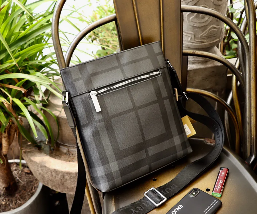 Burberry Exclusive New Handbag